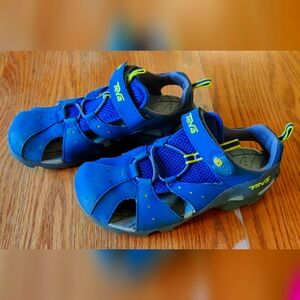 Teva Sandals Size 6
